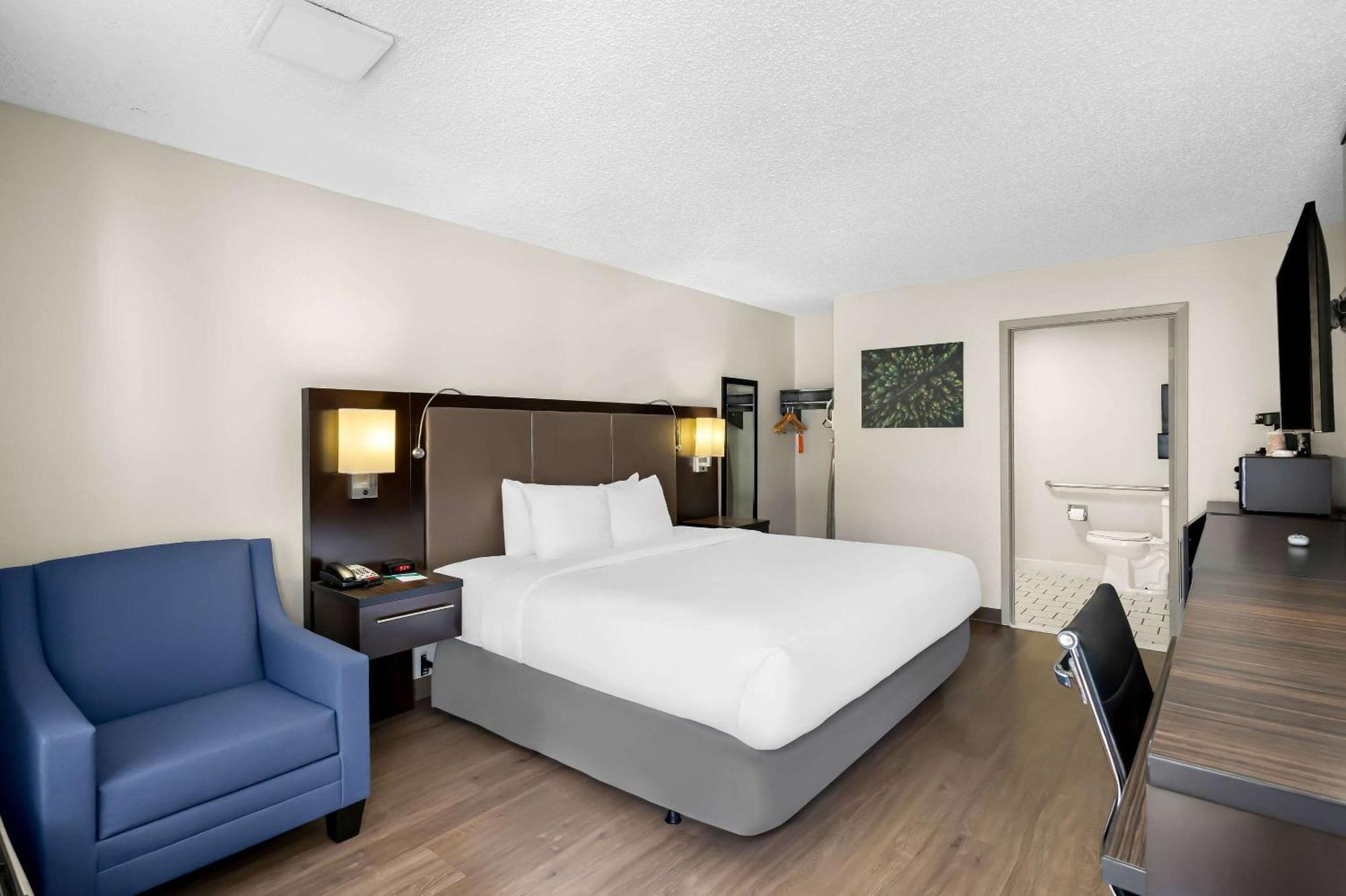 Quality Inn & Suites Monticello Exteriör bild